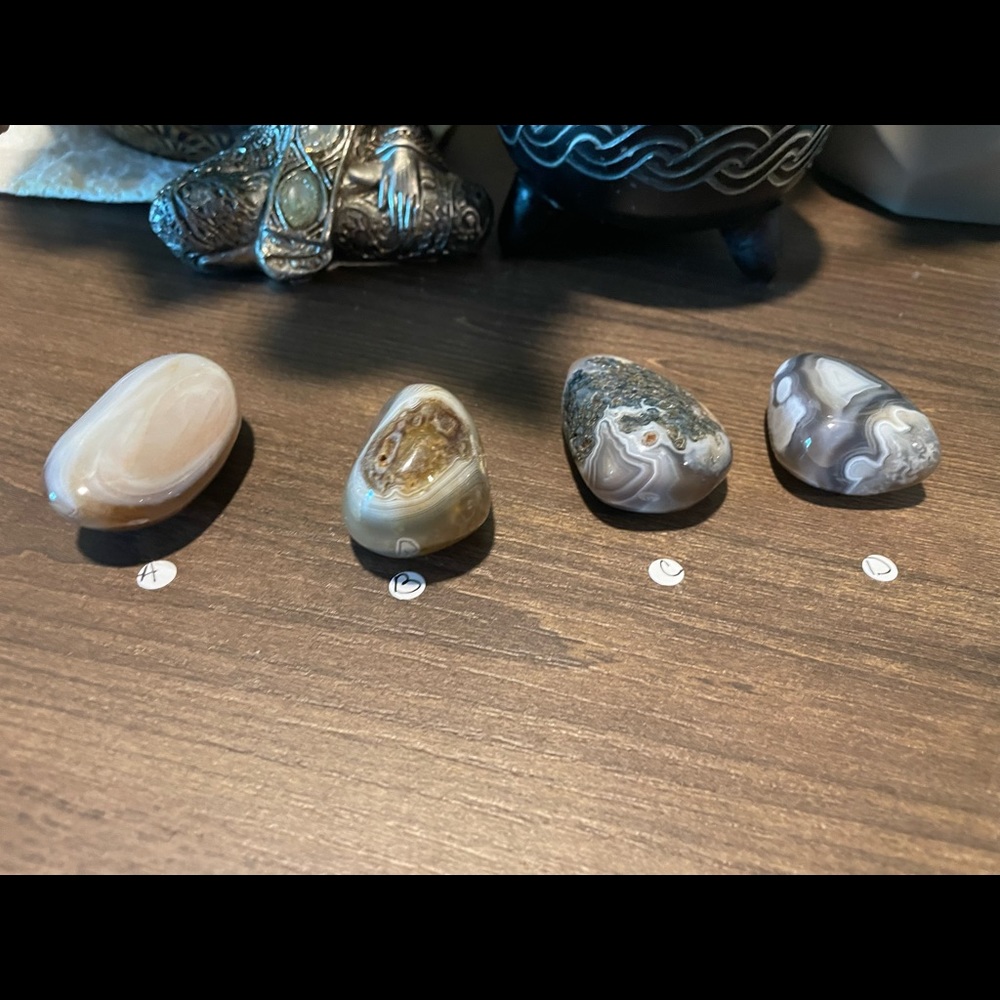 Boswana Agate Large Tumbles